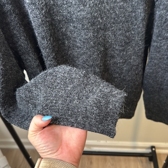 LA MIEL Gray Turtleneck Sweater Knit Classic Oversized Fit Size L - Picture 3 of 7